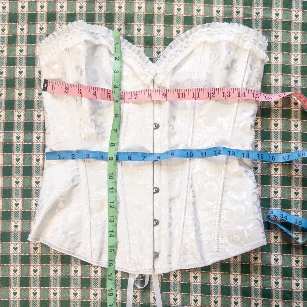 N/A white lace